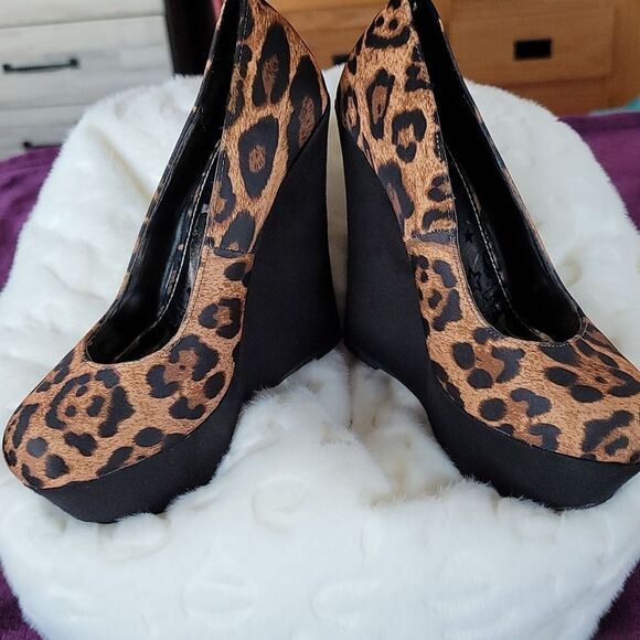 Heels by Brash - Picture 1 of 5